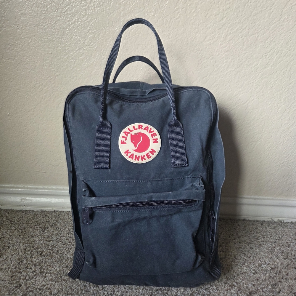 Fjallraven Backback 16L Navy Blue